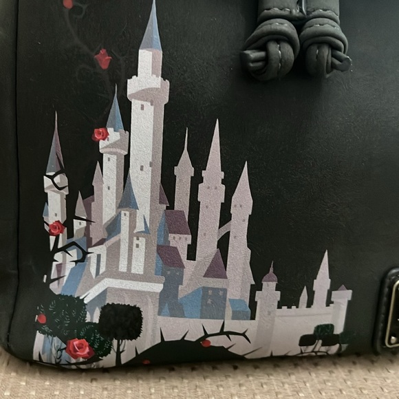 Disney Loungefly Sleeping Beauty backpack - Picture 2 of 6